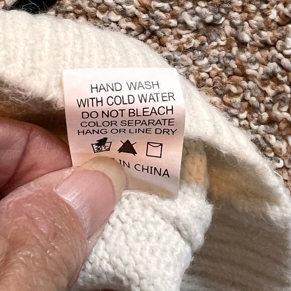 LUNA IVY Ivory With Black Bows V-Neck Button Cardigan Anthropologie. Size Large - Picture 7 of 8